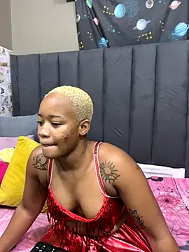 Snapshot of Dirtydaisyxx25 chatting on November 2025 04:41:02 PM Dirtydaisyxx25 online show from November 2025 04:41:02 PM