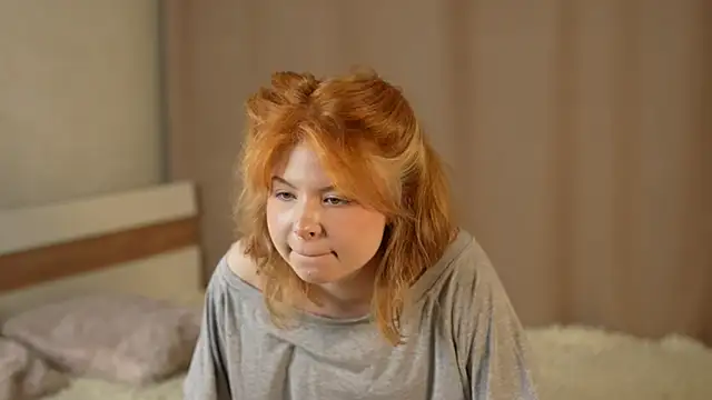 Stella Vanila online show from September 2025 02:00:02 AM