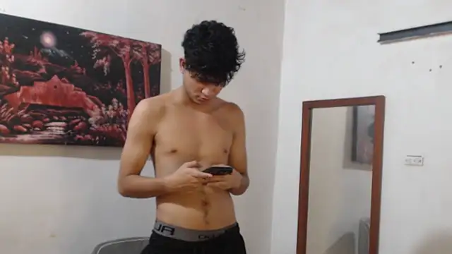 alice julls online show from November 2025 07:23:01 PM