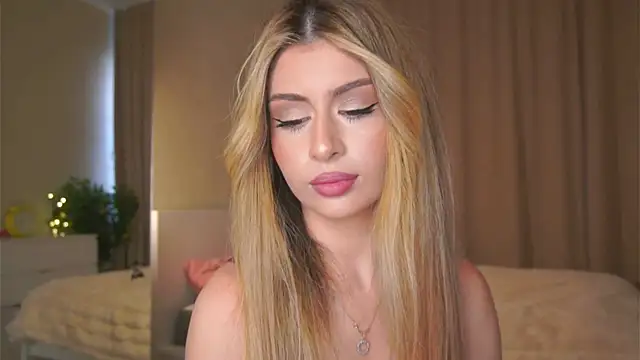 GeorginaHarn online show from April 2026 08:00:02 AM