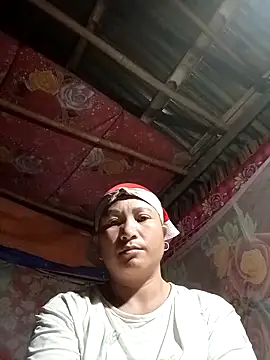 Love-Mama33 online show from September 2025 10:43:01 PM