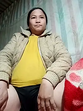 Love-Mama33 online show from February 2026 11:30:02 PM