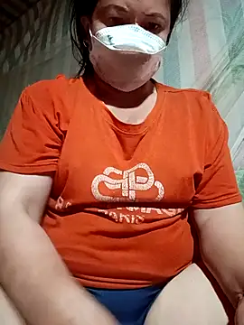 Love-Mama33 online show from March 2026 11:49:02 AM