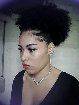 delaylacruz online show from November 2025 01:27:01 AM