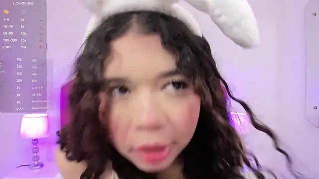 Snapshot of STEFANY_MOLL chatting on December 2025 03:45:02 AM STEFANY MOLL online show from December 2025 03:45:02 AM