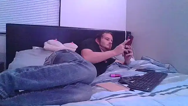 Eclipticice94 online show from October 2025 04:25:02 AM