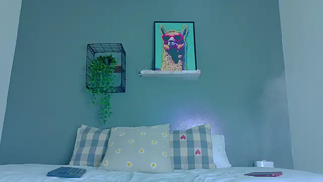 Nickifox   online show from November 2025 07:41:02 PM