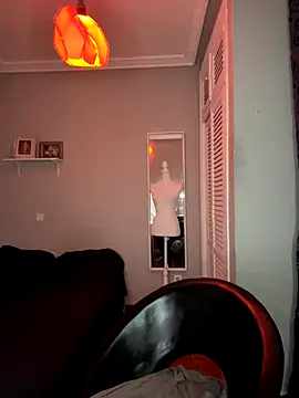 lacattiva online show from October 2025 05:14:01 PM