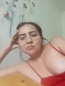 tany90 online show from February 2026 03:43:02 PM