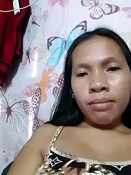 Snapshot of HotNaughtyGirl23 chatting on November 2025 07:52:01 AM HotNaughtyGirl23 online show from November 2025 07:52:01 AM