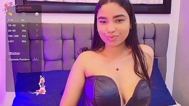 KhateAndersson online show from November 2025 08:10:01 PM