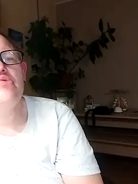 GordianWhirling online show from December 2025 03:16:02 AM