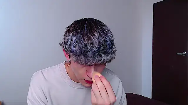 john vichenso online show from November 2025 09:08:01 PM