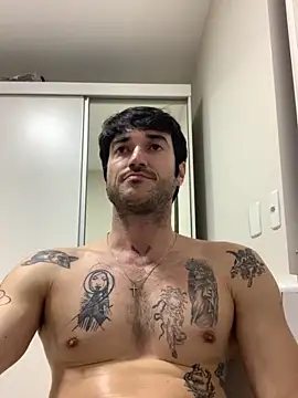 Fubinha online show from November 2025 01:15:02 AM