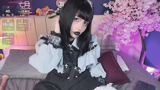 Shizuko  online show from June 2026 12:32:02 AM
