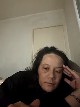 zeousseelphie online show from September 2025 05:33:02 AM