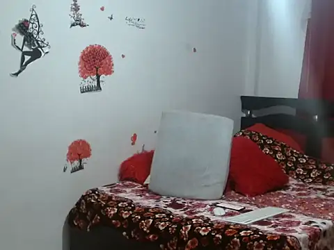 Lady 16 online show from November 2025 12:03:02 AM