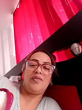 Lady 16 online show from February 2026 05:00:02 PM