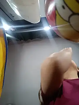 Lady 16 online show from July 2026 02:09:01 AM