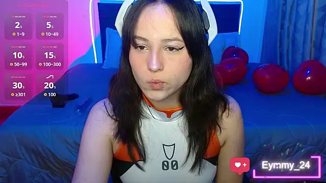 Eymmy 24 online show from November 2025 02:00:01 AM