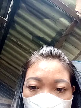 Snapshot of PhamPm70 chatting on October 2025 04:13:02 AM PhamPm70 online show from October 2025 04:13:02 AM