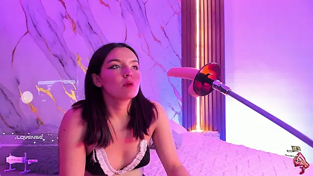 alicecute77 online show from October 2025 02:22:02 AM