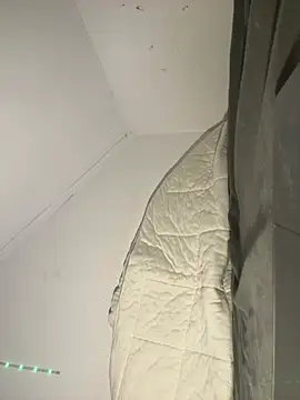 TwinklustbyEmi online show from March 2026 02:07:02 AM