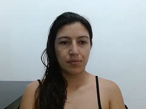 SarahFriendly online show from March 2026 11:48:02 AM