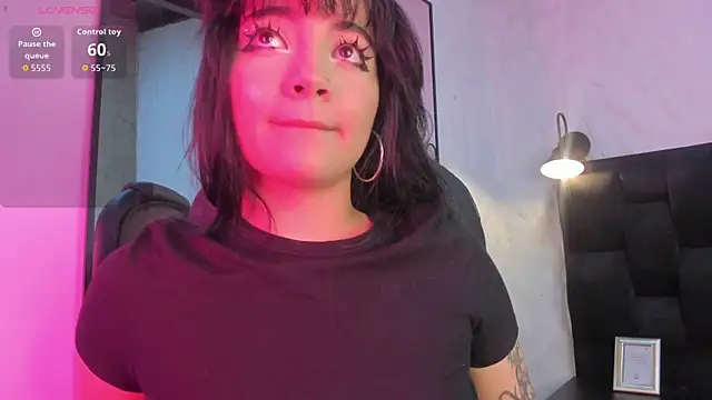 Darky Doll online show from November 2025 08:19:02 PM