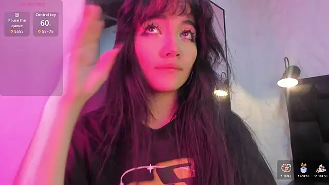 Darky Doll online show from November 2025 08:42:01 PM