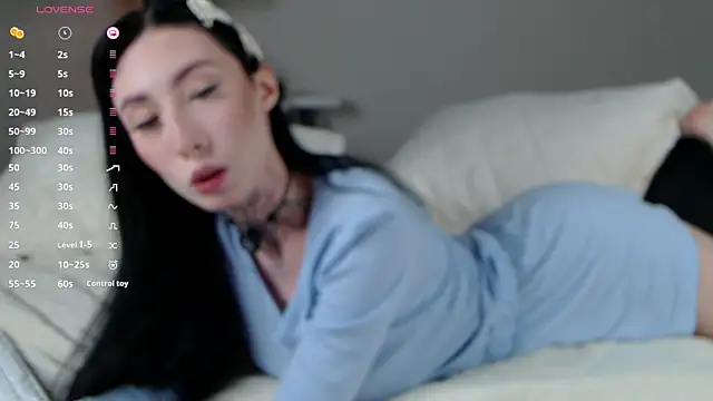 RoseEverhart online show from September 2025 09:09:01 PM