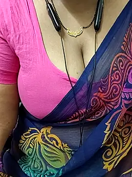 Snapshot of tami_lavanya chatting on July 2026 09:39:01 AM tami lavanya online show from July 2026 09:39:01 AM
