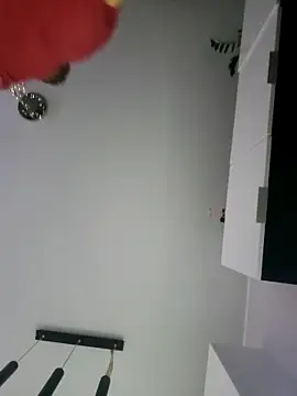 Snapshot of Mlody2787 chatting on November 2025 05:50:02 AM Mlody2787 online show from November 2025 05:50:02 AM