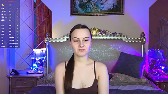 Kelly Cartier online show from November 2025 11:21:02 AM