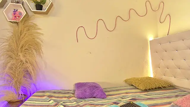 Snapshot of tatixxxvega chatting on October 2025 01:24:02 PM tatixxxvega online show from October 2025 01:24:02 PM