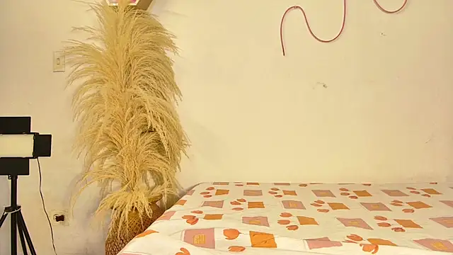 Snapshot of tatixxxvega chatting on November 2025 01:10:01 PM tatixxxvega online show from November 2025 01:10:01 PM