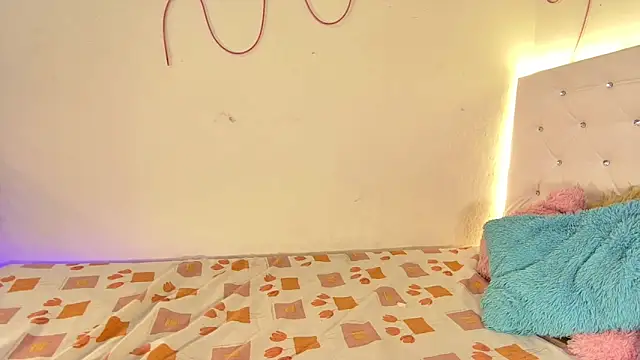 Snapshot of tatixxxvega chatting on November 2025 01:54:02 PM tatixxxvega online show from November 2025 01:54:02 PM