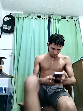 Manuel Mateus1 online show from September 2025 12:27:02 AM