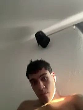 Snapshot of Mexican_boy_21 chatting on September 2025 12:10:01 AM Mexican boy 21 online show from September 2025 12:10:01 AM