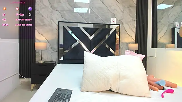 VanessaHard as online show from April 2026 08:09:02 PM