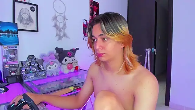 Snapshot of KeitaMoon chatting on February 2026 03:16:02 PM KeitaMoon online show from February 2026 03:16:02 PM