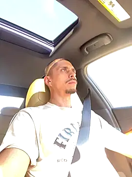 Snapshot of SlimSexxxy69 chatting on October 2025 03:46:02 PM SlimSexxxy69 online show from October 2025 03:46:02 PM