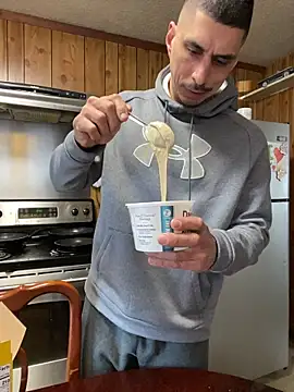 Snapshot of SlimSexxxy69 chatting on February 2026 01:51:01 PM SlimSexxxy69 online show from February 2026 01:51:01 PM