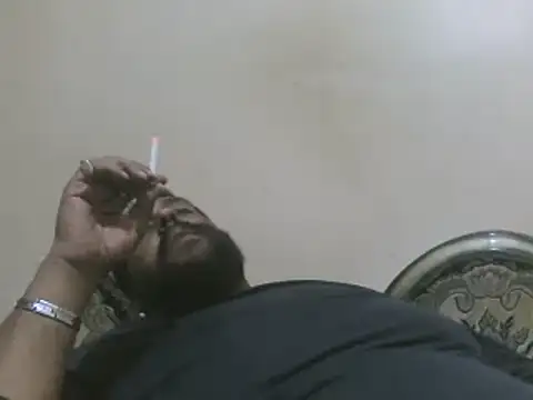 Snapshot of elpoop7305 chatting on October 2025 10:09:02 PM elpoop7305 online show from October 2025 10:09:02 PM