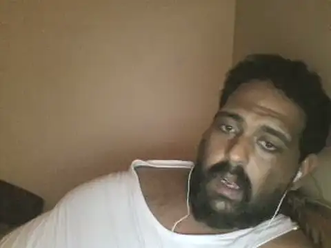 Snapshot of elpoop7305 chatting on October 2025 02:10:01 PM elpoop7305 online show from October 2025 02:10:01 PM