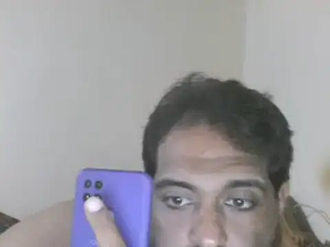 Snapshot of elpoop7305 chatting on October 2025 02:15:01 AM elpoop7305 online show from October 2025 02:15:01 AM