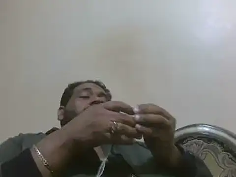 Snapshot of elpoop7305 chatting on November 2025 10:15:02 AM elpoop7305 online show from November 2025 10:15:02 AM