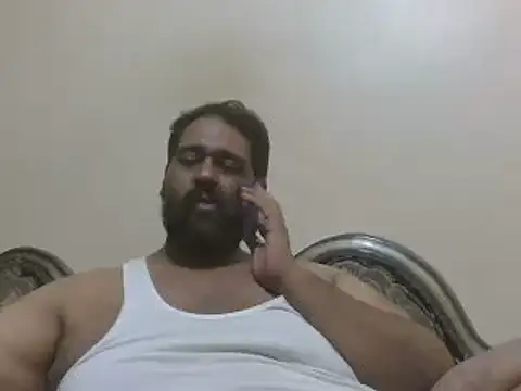 Snapshot of elpoop7305 chatting on November 2025 10:32:01 PM elpoop7305 online show from November 2025 10:32:01 PM