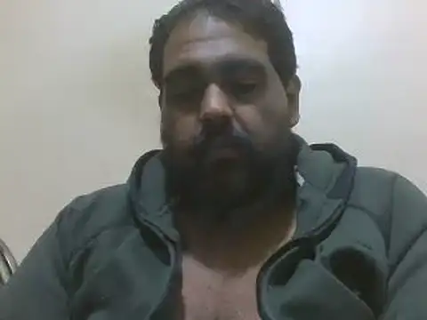 Snapshot of elpoop7305 chatting on November 2025 10:35:01 PM elpoop7305 online show from November 2025 10:35:01 PM