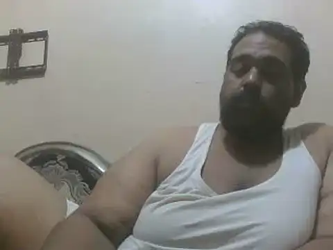 elpoop7305 online show from July 2026 09:43:01 PM